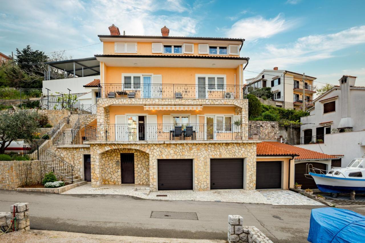 Apartman Marina Vrbnik Eksteriør billede