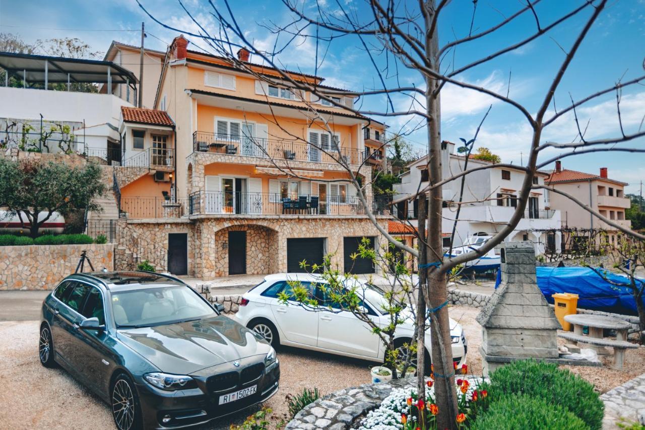 Apartman Marina Vrbnik Eksteriør billede