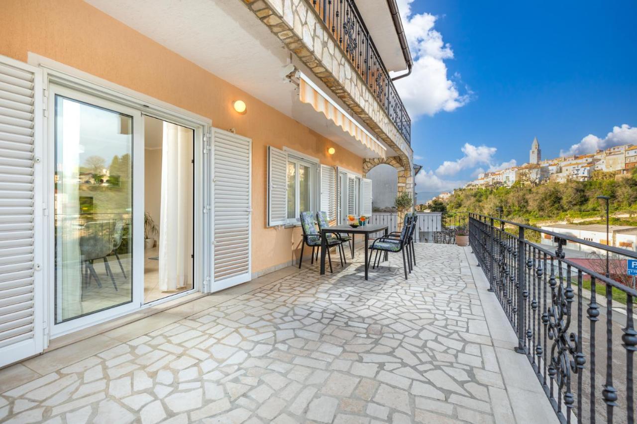 Apartman Marina Vrbnik Eksteriør billede
